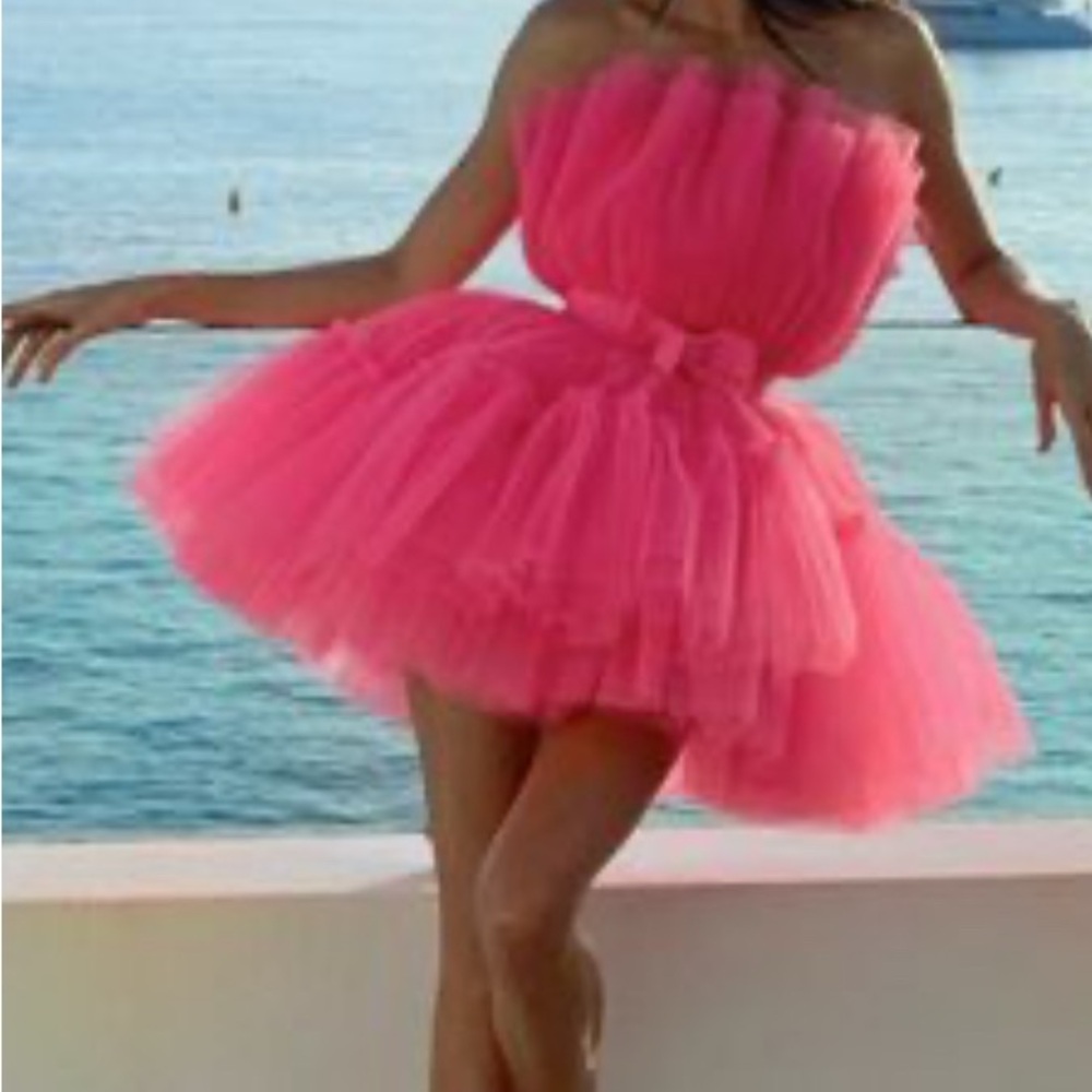 Fashion Nova Strapless Pink Dress